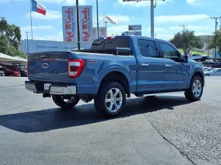Ford F-150 2023 4x4 King Ranch 4dr SuperCrew 5.5 ft. SB
