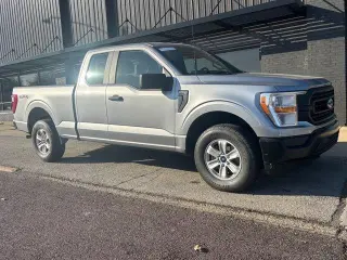 Ford F-150 2022 4x4 XL 4dr SuperCab 6.5 ft. SB