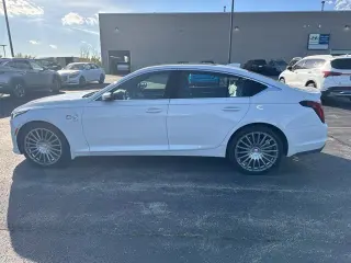2023 Cadillac CT5