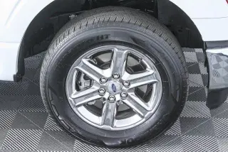 Ford F-150 2025 4x2 XLT 4dr SuperCrew 5.5 ft. SB