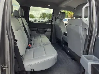 Ford F-150 2026 4x2 XL 4dr SuperCrew 5.5 ft. SB