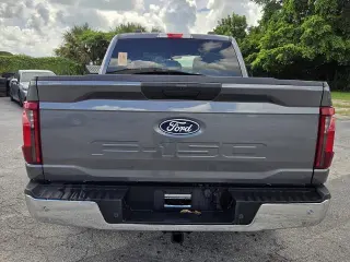 Ford F-150 2026 4x2 XL 4dr SuperCrew 5.5 ft. SB