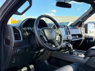 Ford F-150 2016 4x4 XLT 4dr SuperCrew 5.5 ft. SB