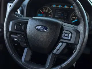 Ford F-150 2016 4x4 XLT 4dr SuperCrew 5.5 ft. SB