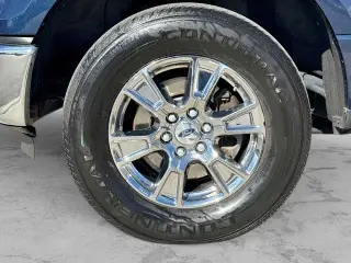 Ford F-150 2015 4x4 XLT 4dr SuperCrew 5.5 ft. SB