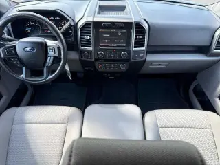Ford F-150 2015 4x4 XLT 4dr SuperCrew 5.5 ft. SB