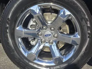 Ford F-150 2023 4x4 XLT 4dr SuperCrew 5.5 ft. SB