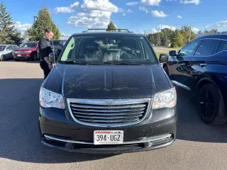 2016 Chrysler Town & Country
