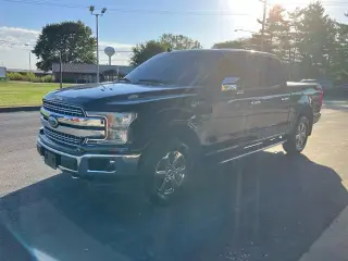 Ford F-150 2019 4x4 Lariat 4dr SuperCrew con motor de 5.5 pies de largo SB.