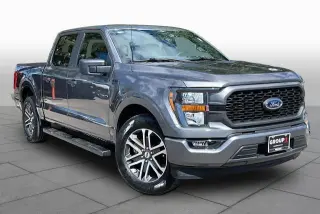 Ford F-150 2023 4x2 XL 4dr SuperCrew 5.5 ft. SB