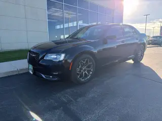 2016 Chrysler 300