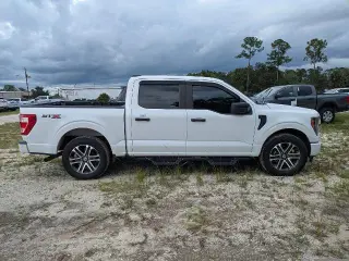 Ford F-150 2023 4x2 XL 4dr SuperCrew 5.5 ft. SB