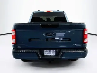 Ford F-150 2023 4x2 XL 4dr SuperCrew 5.5 ft. SB