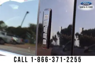 Ford F-150 2023 4x2 Lariat 4dr SuperCrew 5.5 ft. SB
