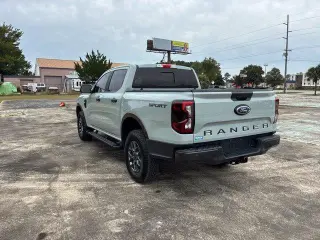 Ford Ranger 2024 4x2 XLT 4dr SuperCrew 5.0 ft. SB