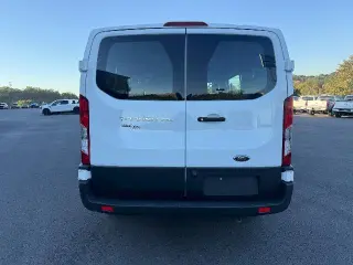 Ford Transit 2025 250 3 puertas SWB techo bajo furgoneta de carga