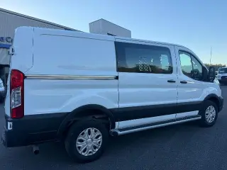 Ford Transit 2025 250 3 puertas SWB techo bajo furgoneta de carga