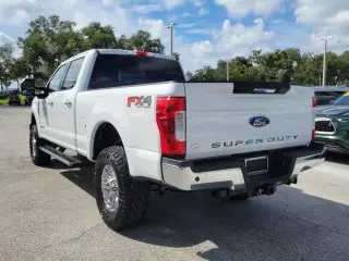 Ford F-250 Super Duty 2019 4x4 XLT 4dr Crew Cab 6.8 ft. SB Pickup