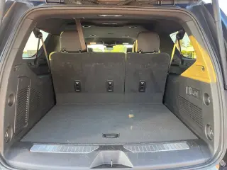 2025 Chevrolet Suburban