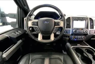 Ford F-250 Super Duty 2018 4x4 Platinum 4dr Crew Cab 8 ft. LB Pickup