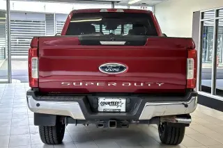 Ford F-250 Super Duty 2017 4x4 Lariat 4dr Crew Cab 6.8 ft. SB Pickup
