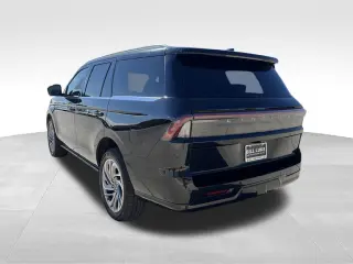 2025 Lincoln Navigator