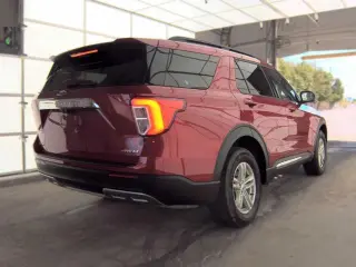 Ford Explorer 2024 AWD XLT 4dr SUV