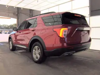 Ford Explorer 2024 AWD XLT 4dr SUV