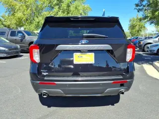 Ford Explorer 2024 XLT 4x4 SUV