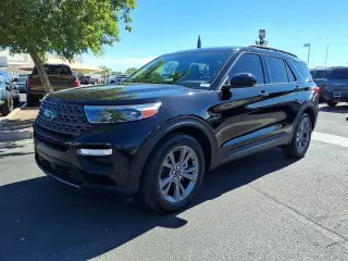 Ford Explorer 2024 XLT 4x4 SUV