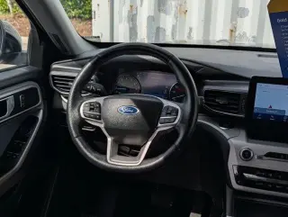 Ford Explorer 2023 XLT 4dr SUV