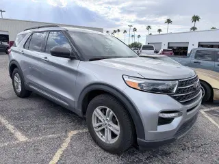 Ford Explorer 2023 XLT 4x4 SUV