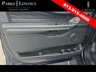 Ford Expedition 2023 4x2 Platinum 4dr SUV