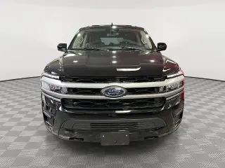 Ford Expedition 2023 4x4 XLT 4dr SUV