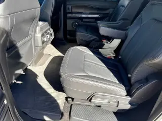 Ford Expedition MAX 2021 4x4 Limited 4dr SUV