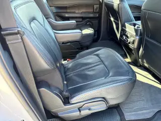 Ford Expedition MAX 2021 4x4 Limited 4dr SUV