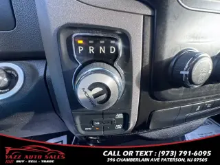 2017 Ram 1500 Express 4x4 Quad Cab 6''4" Box