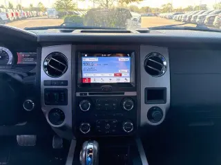Ford Expedition EL 2017 4x4 XLT 4dr SUV