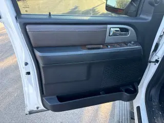 Ford Expedition EL 2017 4x4 XLT 4dr SUV