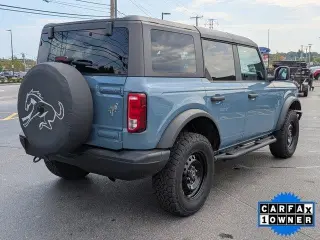 Ford Bronco 2022 4x4 Black Diamond 4dr SUV