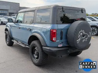 Ford Bronco 2022 4x4 Black Diamond 4dr SUV