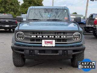 Ford Bronco 2022 4x4 Black Diamond 4dr SUV