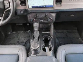 Ford Bronco 2024 4x4 Outer Banks 4dr SUV