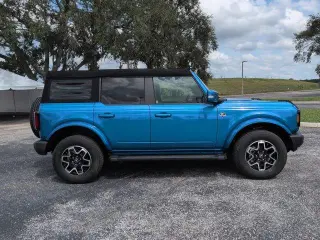 Ford Bronco 2024 4x4 Outer Banks 4dr SUV