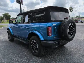 Ford Bronco 2024 4x4 Outer Banks 4dr SUV