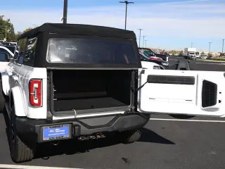 Ford Bronco 2023 4x4 Outer Banks 4dr SUV