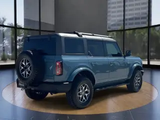 Ford Bronco 2023 4x4 Outer Banks 4dr SUV