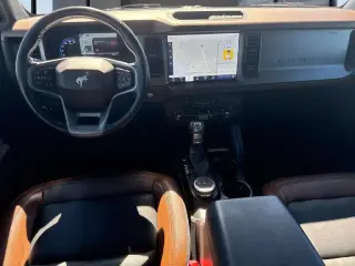 Ford Bronco 2023 4x4 Outer Banks 4dr SUV
