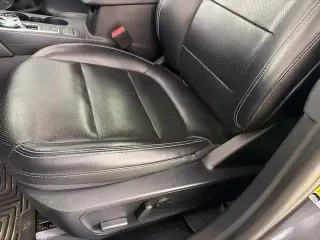 Ford Escape Hybrid 2021 AWD Titanium 4dr SUV