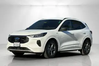 Ford Escape 2023 ST-Line 4 SUV